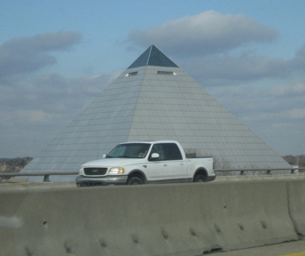 memphispyramid.jpg