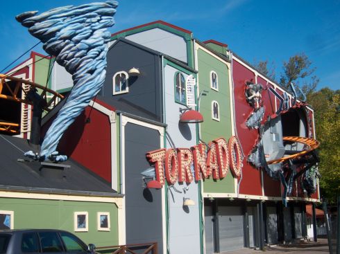 Bakken's other roller coaster. Note the cow hindquarters...